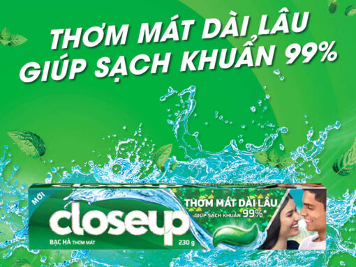 Kem đánh răng Closeup bạc hà 230g + 2 bàn chải đánh răng Closeup Precision Clean siêu mềm - Hình ảnh 2