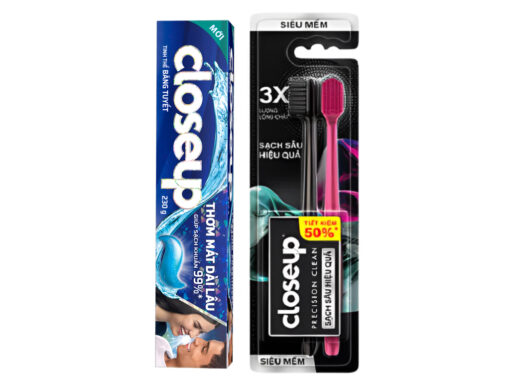 Kem đánh răng Closeup 230g tinh thể băng tuyết +2 bàn chải đánh răng Closeup Precision Clean siêu mềm