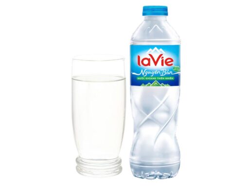 Thùng 24 chai nước khoáng La Vie 500ml - Hình ảnh 4