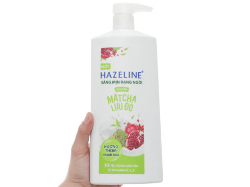 Sữa tắm dưỡng sáng Hazeline matcha lựu đỏ 796ml